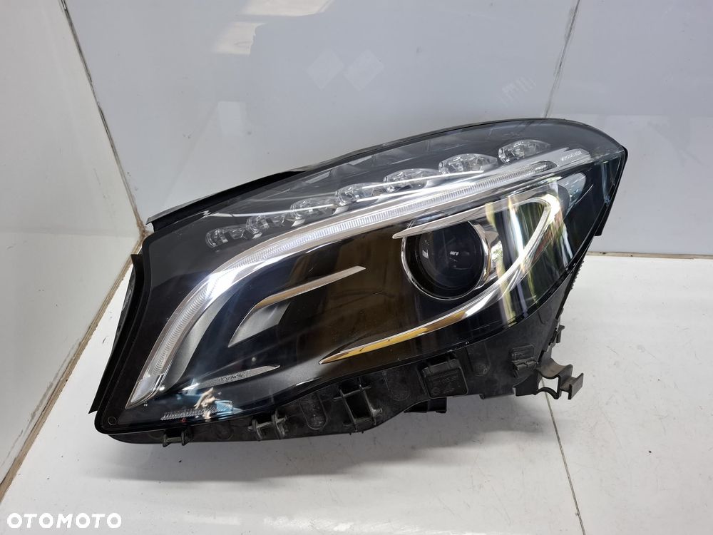 LAMPA PRZEDNIA PRZÓD LEWA MERCEDES W156 GLA BI XENON a1569061700 IDEALNA - 1
