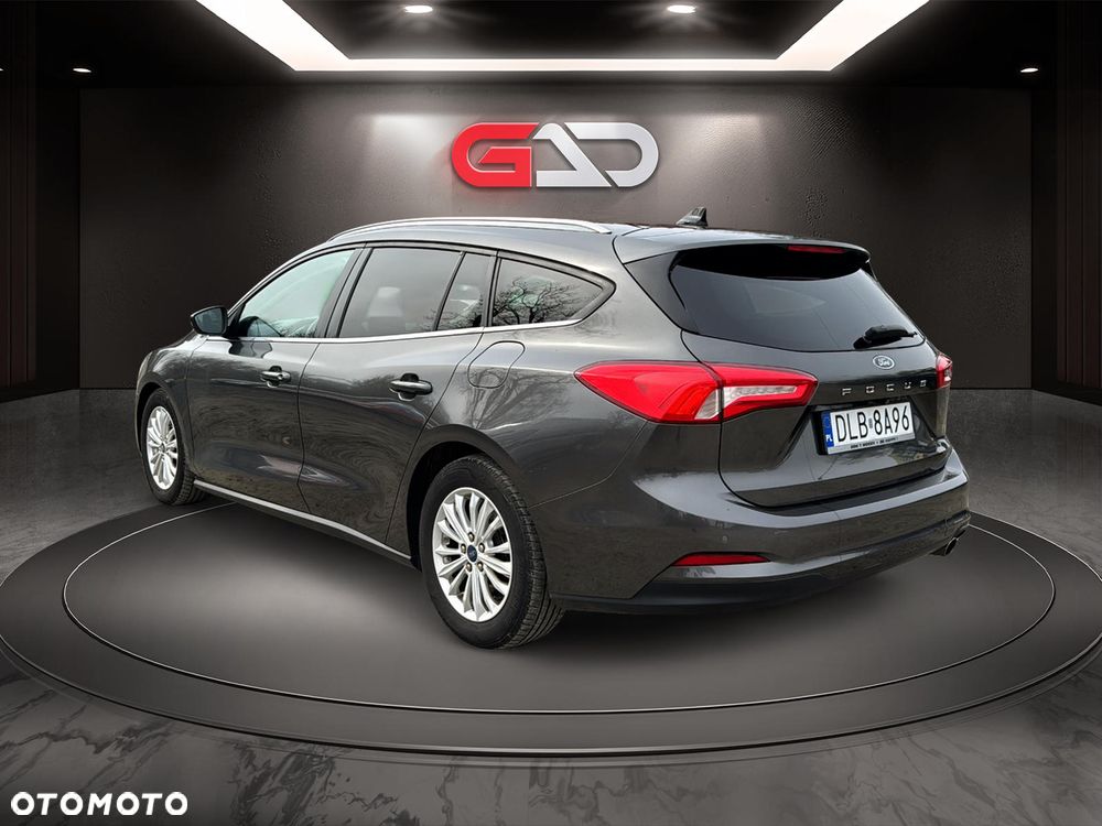Ford Focus SW 1.5 EcoBlue S&S TITANIUM - 4