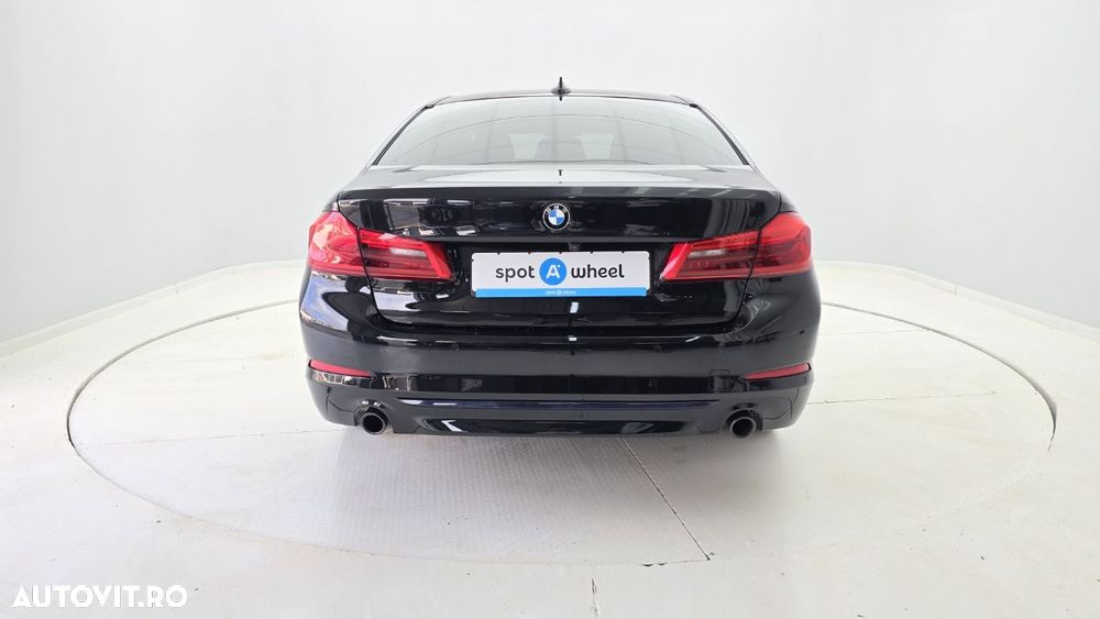 BMW Seria 5 - 8