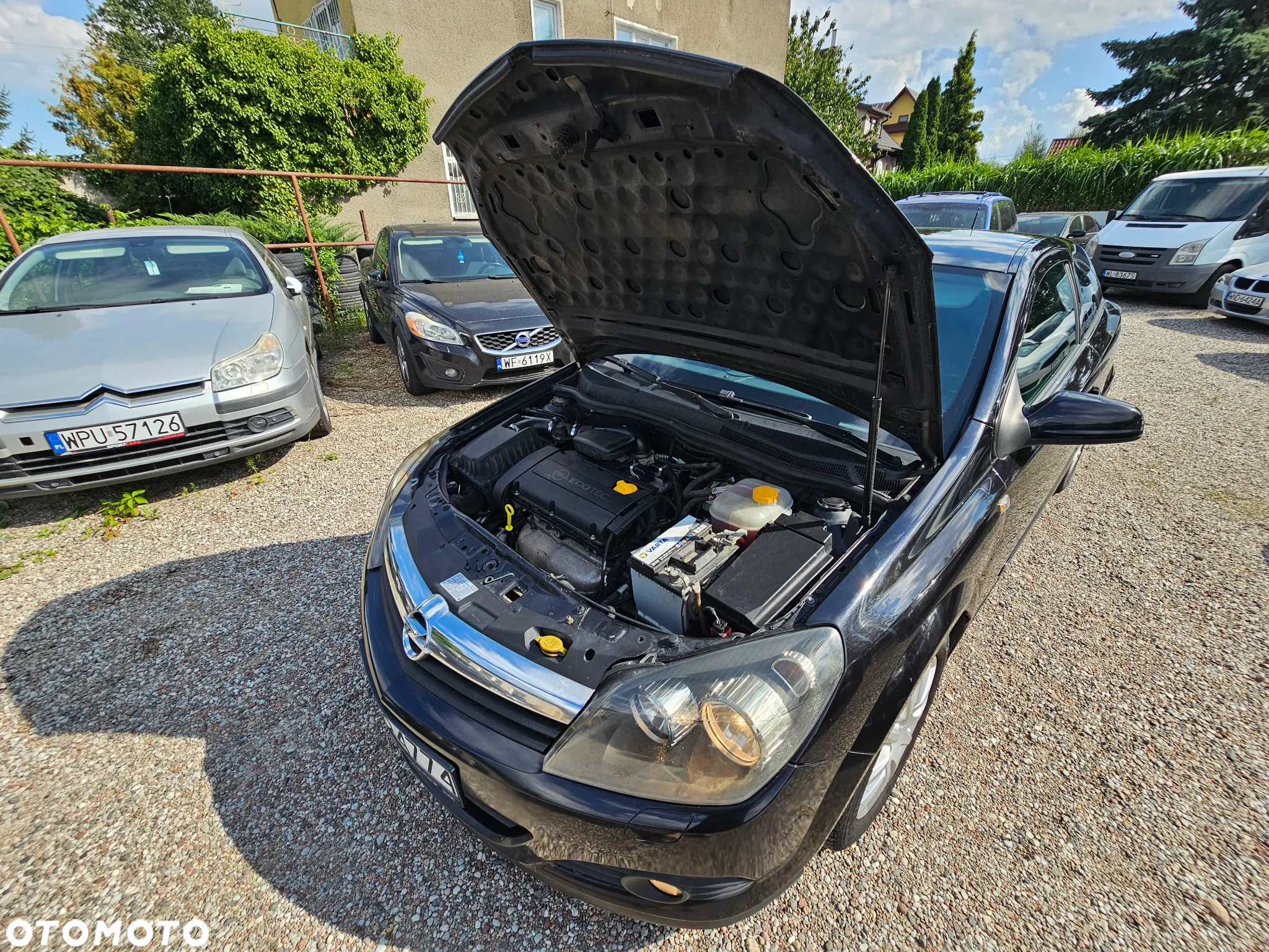 Opel Astra III GTC 1.6 Cosmo - 9