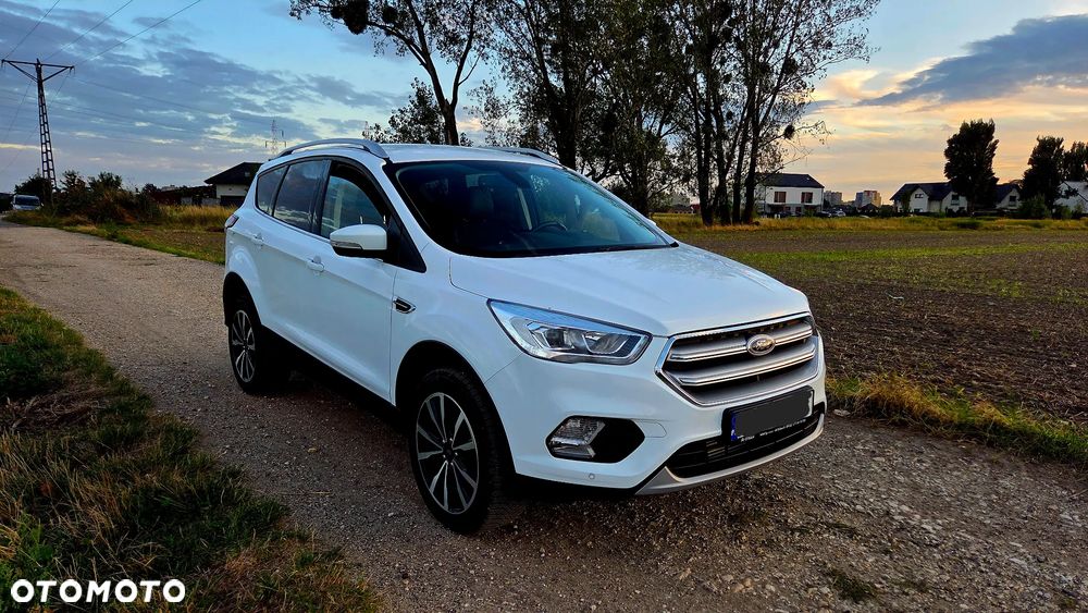 Ford Kuga - 15