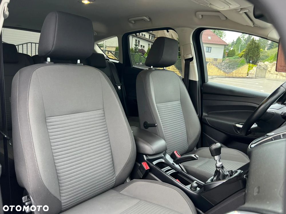 Ford C-MAX 1.0 EcoBoost Titanium ASS - 19