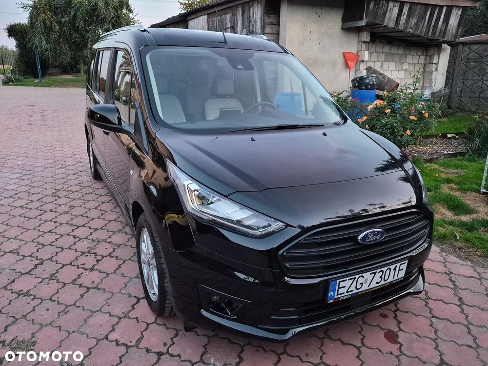 Ford Tourneo Connect Grand - 1