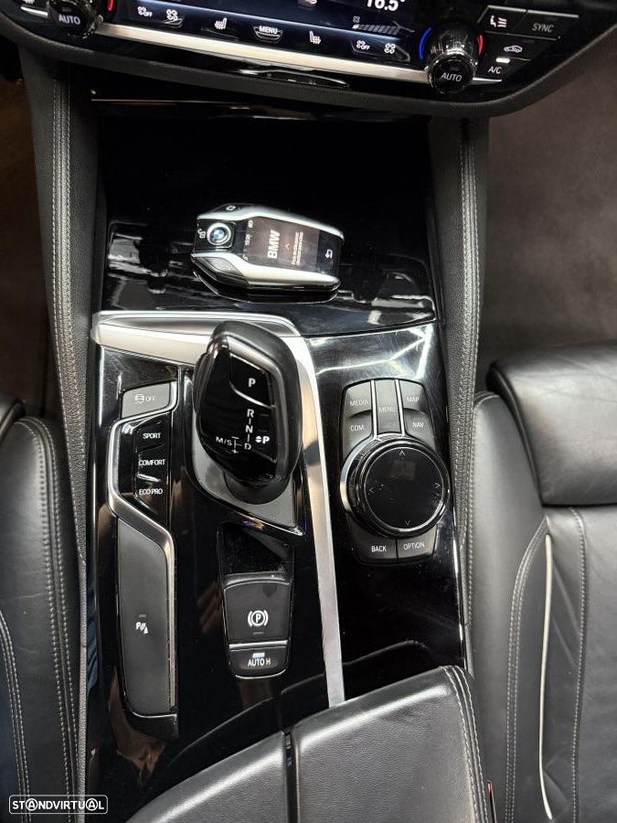 BMW M550d xDrive Auto - 21