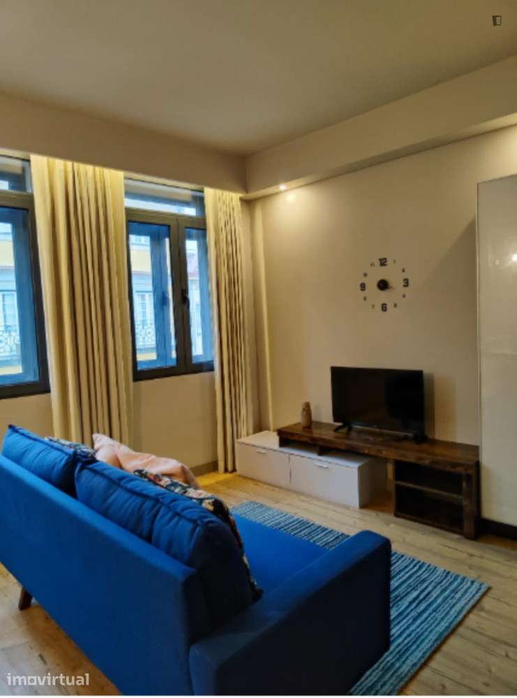 Apartamento com 1 quartos - localizado em Santo Ildefonso Porto - Grande imagem: 2/9
