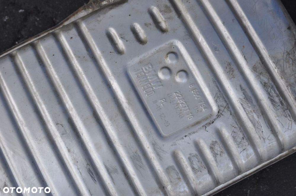 BMW X2 F39 WYDECH TŁUMIK KONCOWY BENZYNA - 2