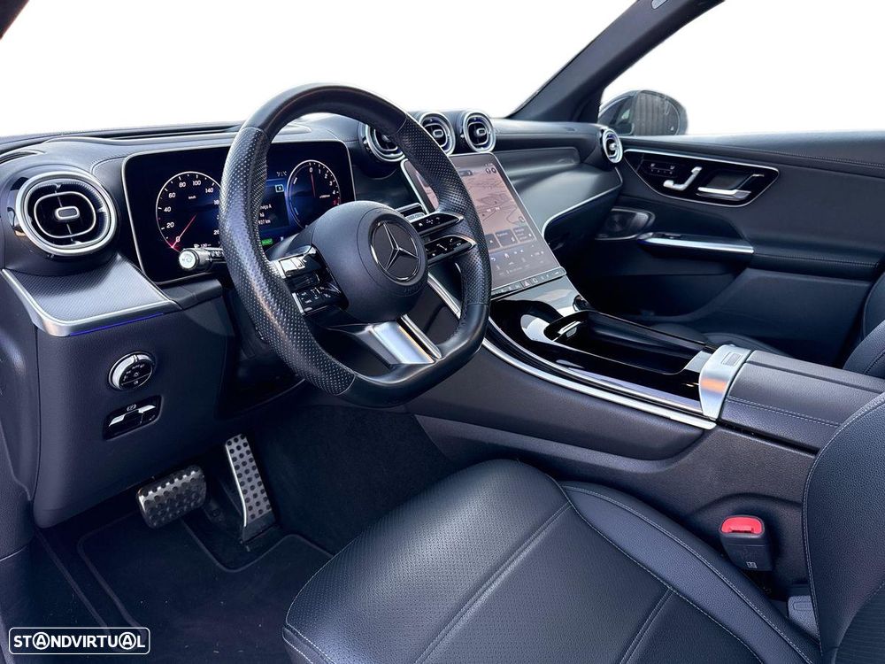 Mercedes-Benz GLC 300 - 11