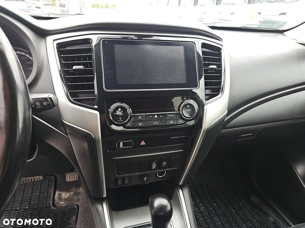 Mitsubishi L200 2.2 d DC Stark Basic - 15