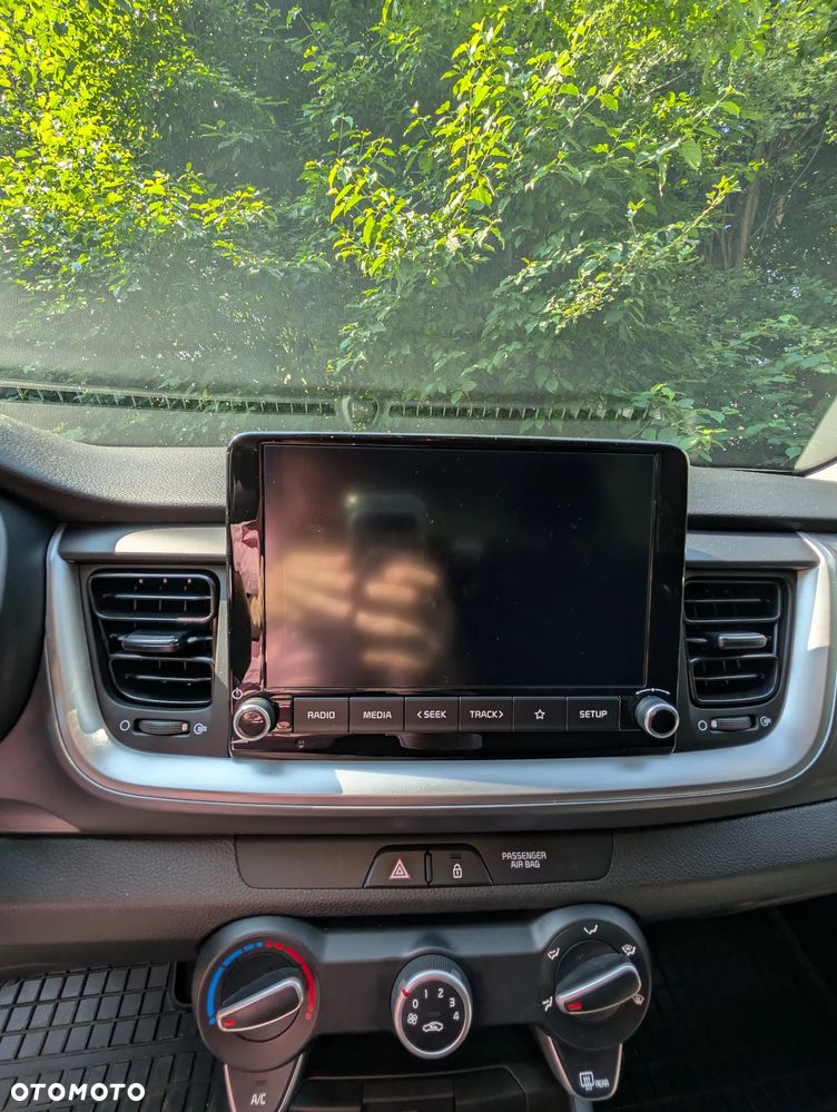 Kia Stonic 1.2 M - 17