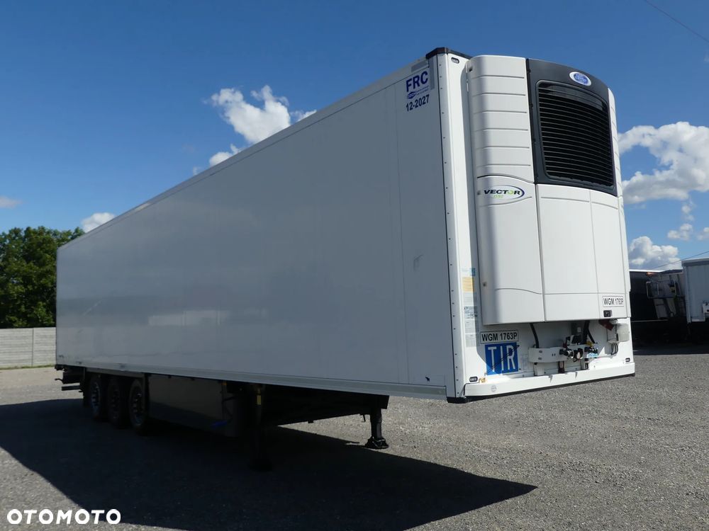 Schmitz Cargobull CHŁODNIA / DOPPELSTOCK / OŚ PODNOSZONA / 6300 MTH / - 11