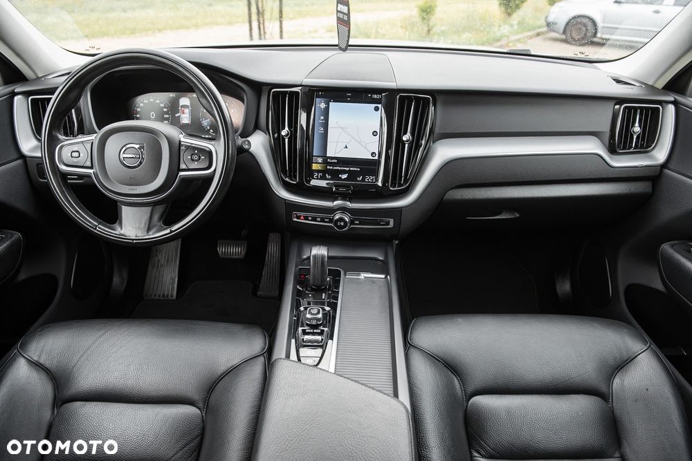 Volvo XC 60 - 18