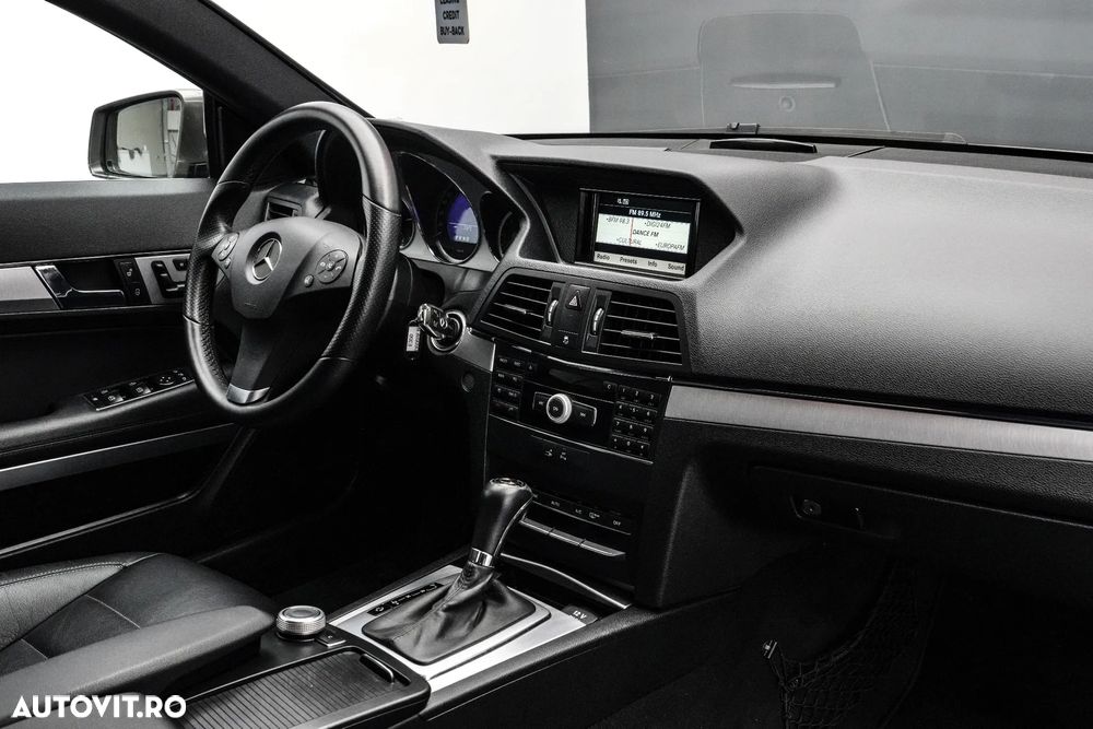 Mercedes-Benz E - 16