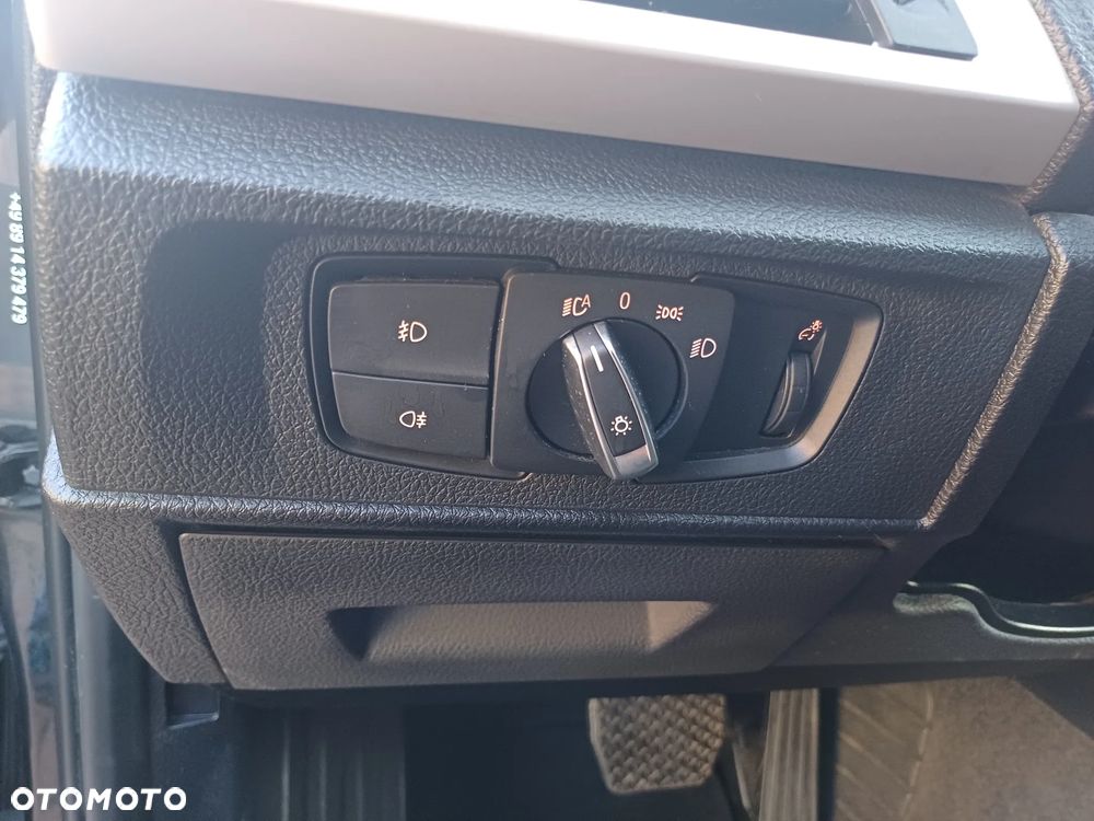 BMW Seria 1 118i Sport Line - 12