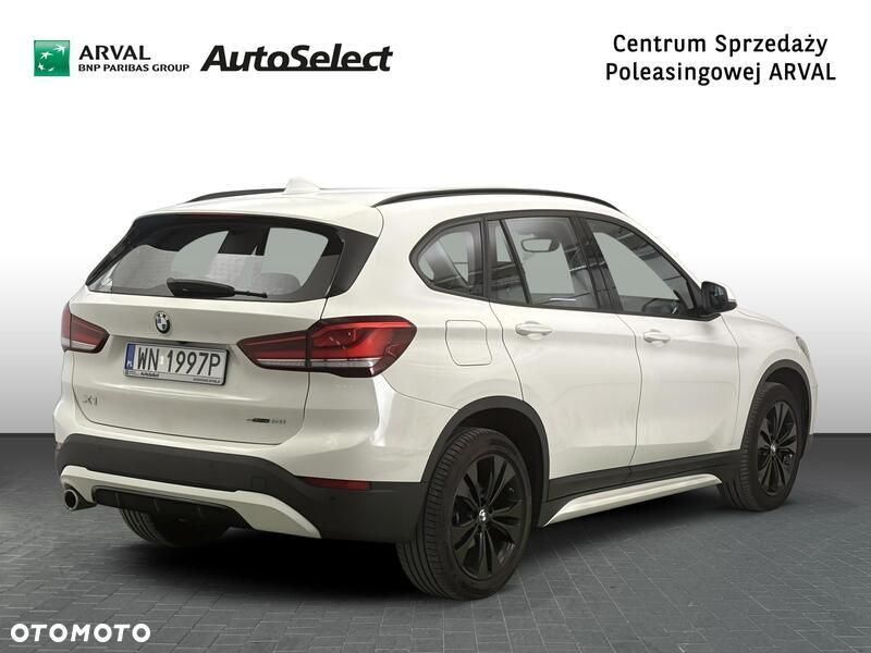 BMW X1 sDrive18i - 6