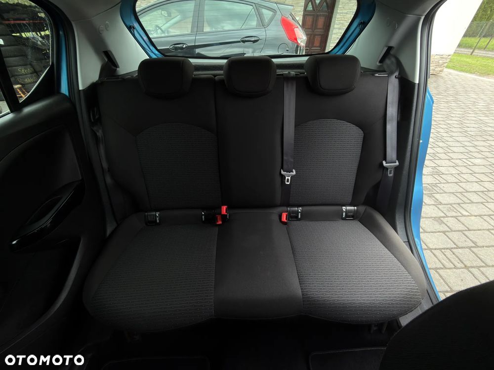 Opel Corsa 1.4 16V Edition - 11