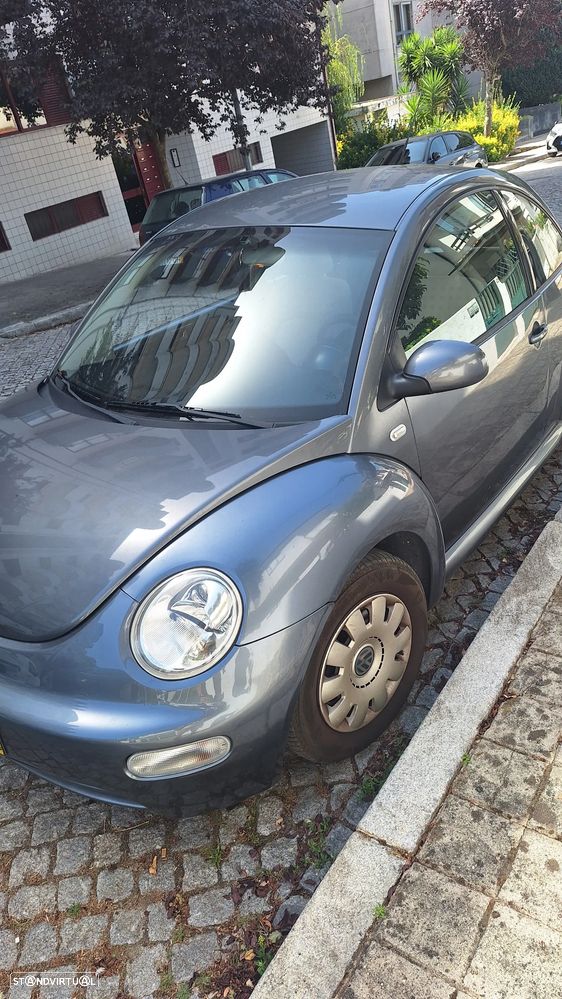 VW New Beetle 1.4 - 2