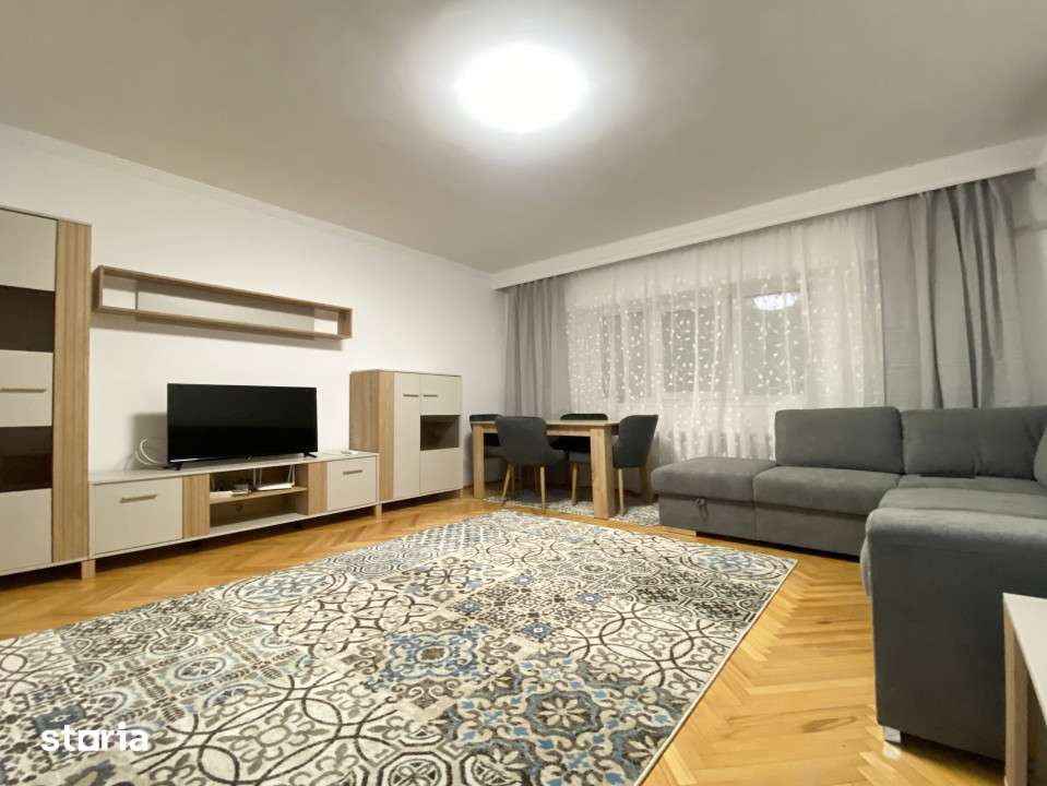 Apartament cu 3 camere de inchiriat faleza nord — fotografia 1