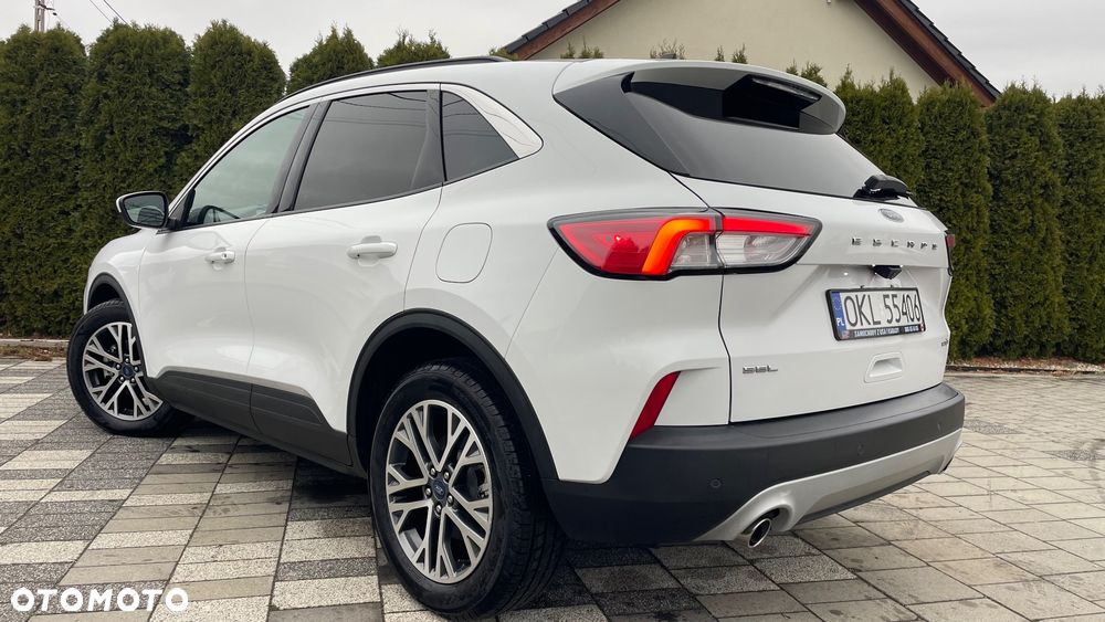 Ford Kuga - 8