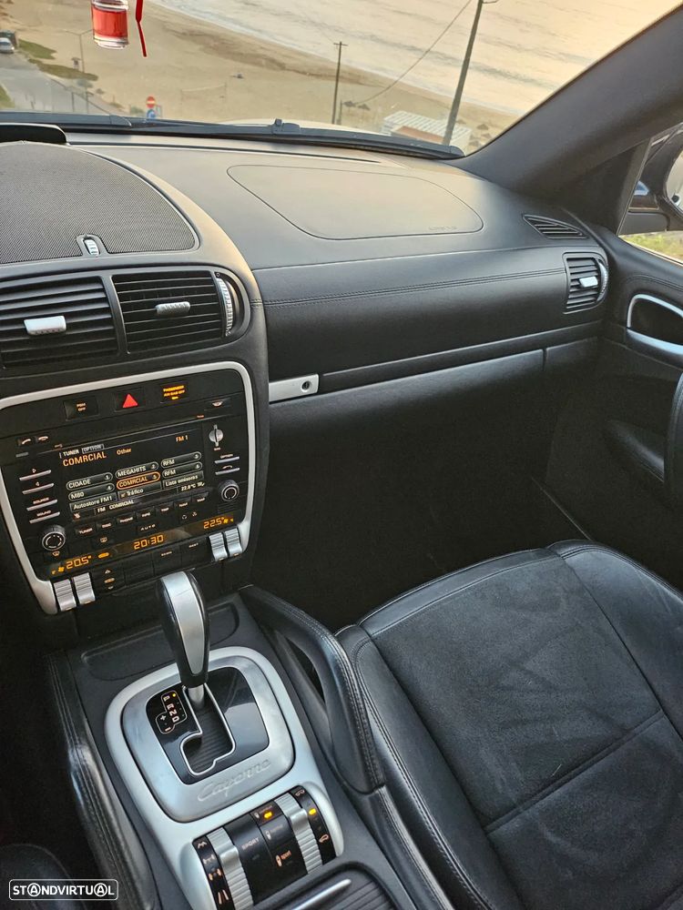 Porsche Cayenne Tiptronic - 25