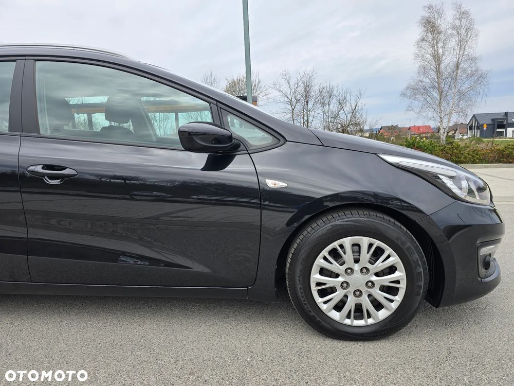 Kia Ceed 1.4 CRDi 90 Vision - 40