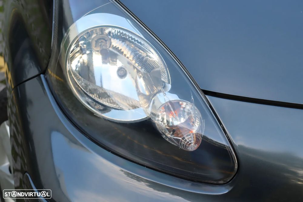 Toyota Aygo 1.0 Plus Sport Pack+VSC - 26