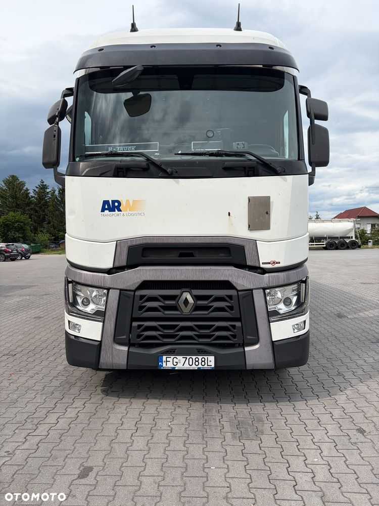 Renault T High - 1