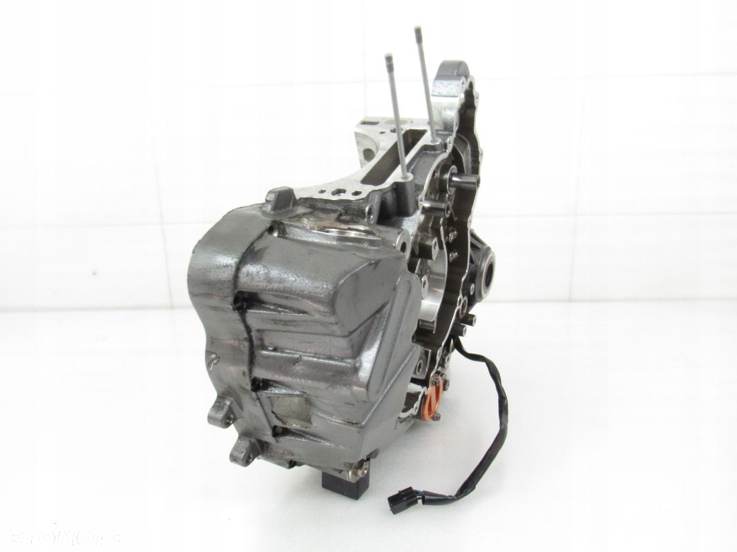 Karter / blok lewy KTM RC8 1190, 11r RC 8 - 2