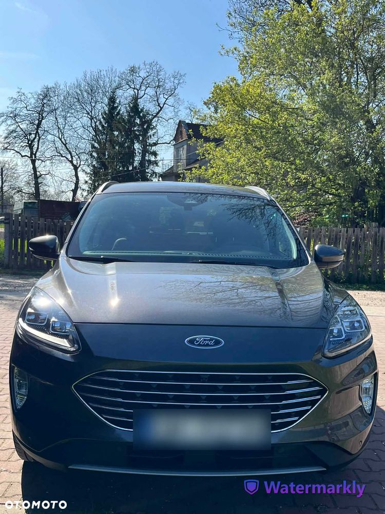 Ford Kuga - 3