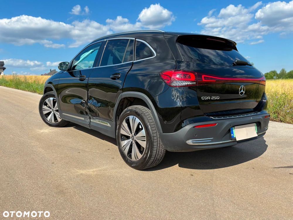 Mercedes-Benz EQA 250 66.5kWh Progressive - 15