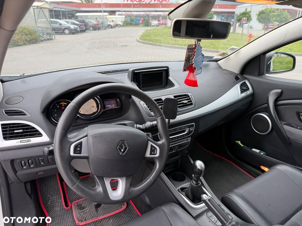 Renault Megane 1.9 dCi Dynamique Euro5 - 6