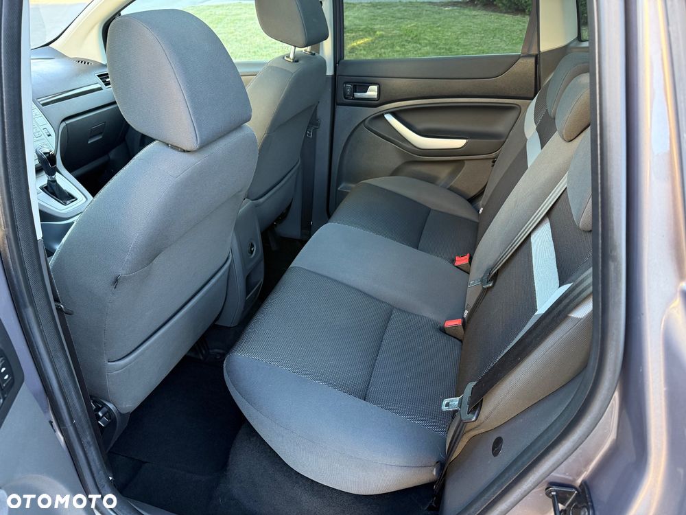 Ford Kuga 2.0 TDCi 4WD Titanium Plus - 16