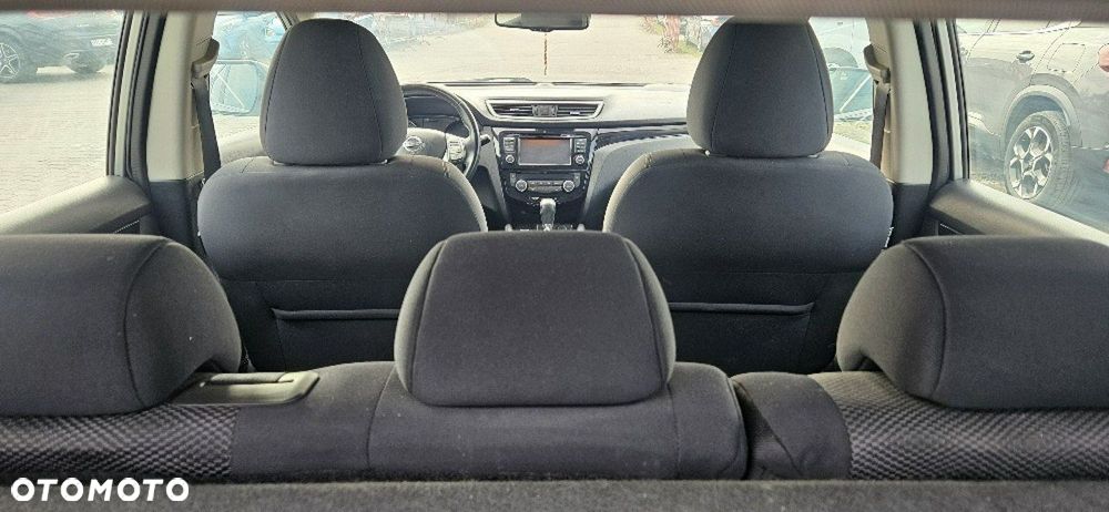 Nissan Qashqai - 25