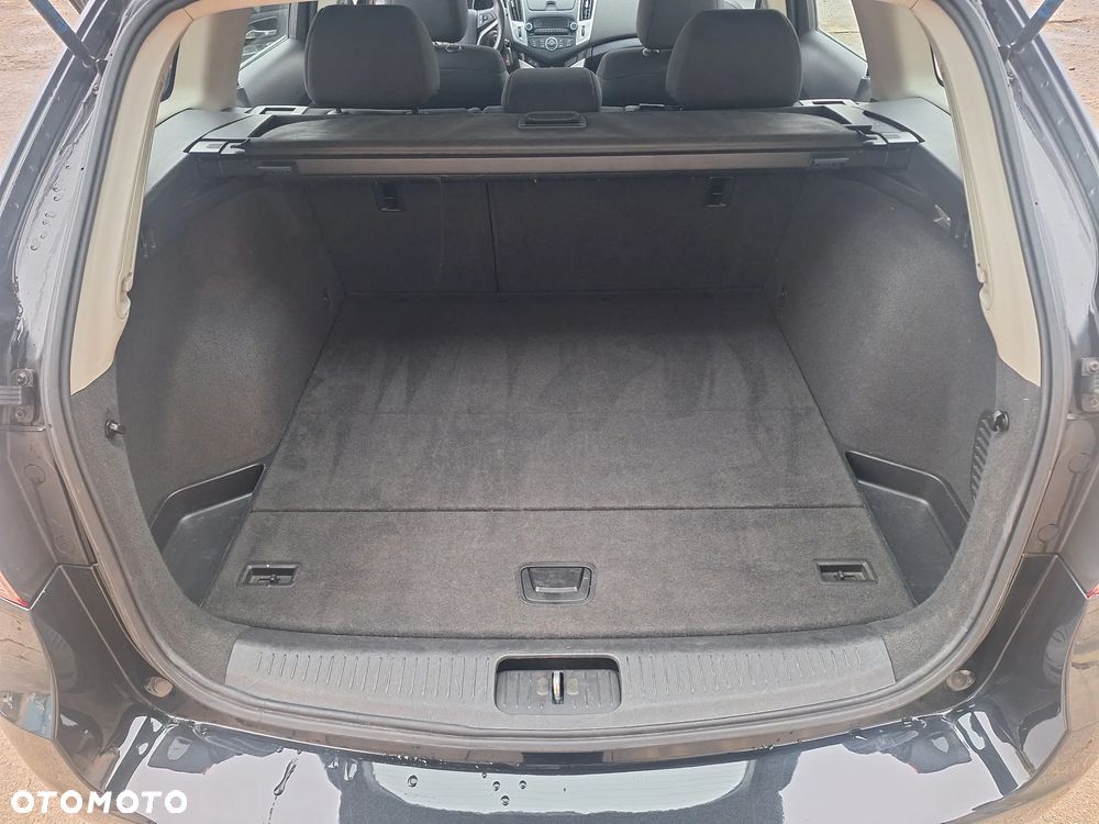 Chevrolet Cruze 1.8 LT+ - 12