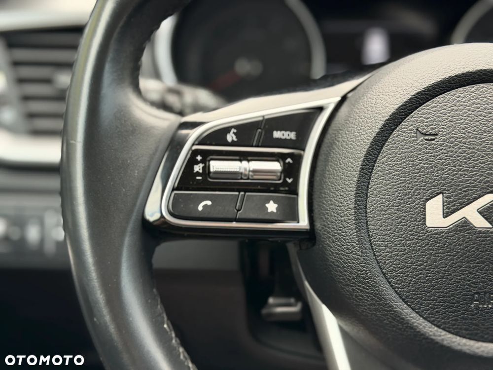 Kia Ceed 1.5 T-GDI M - 14