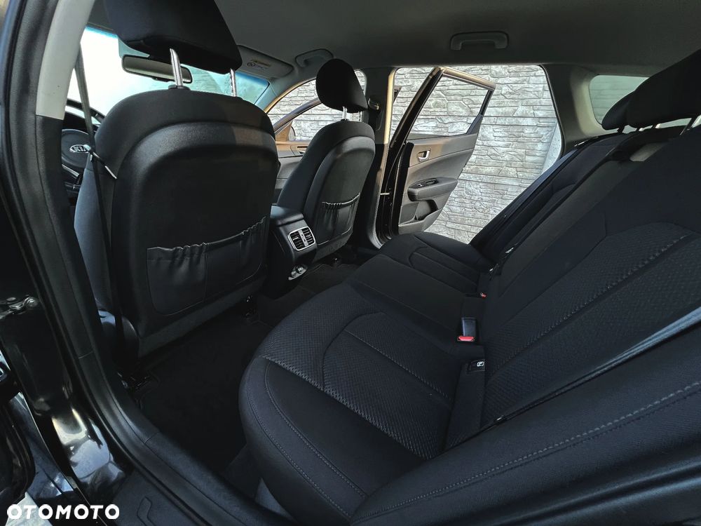 Kia Optima 1.7 CRDI L DCT - 21