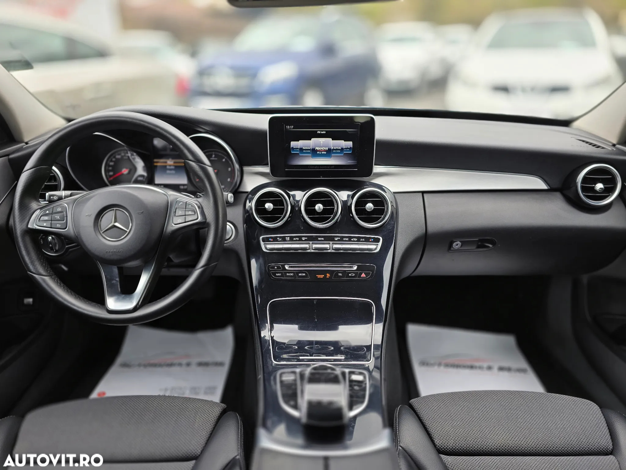 Mercedes-Benz C 220 d 4Matic T 7G-TRONIC Avantgarde - 21