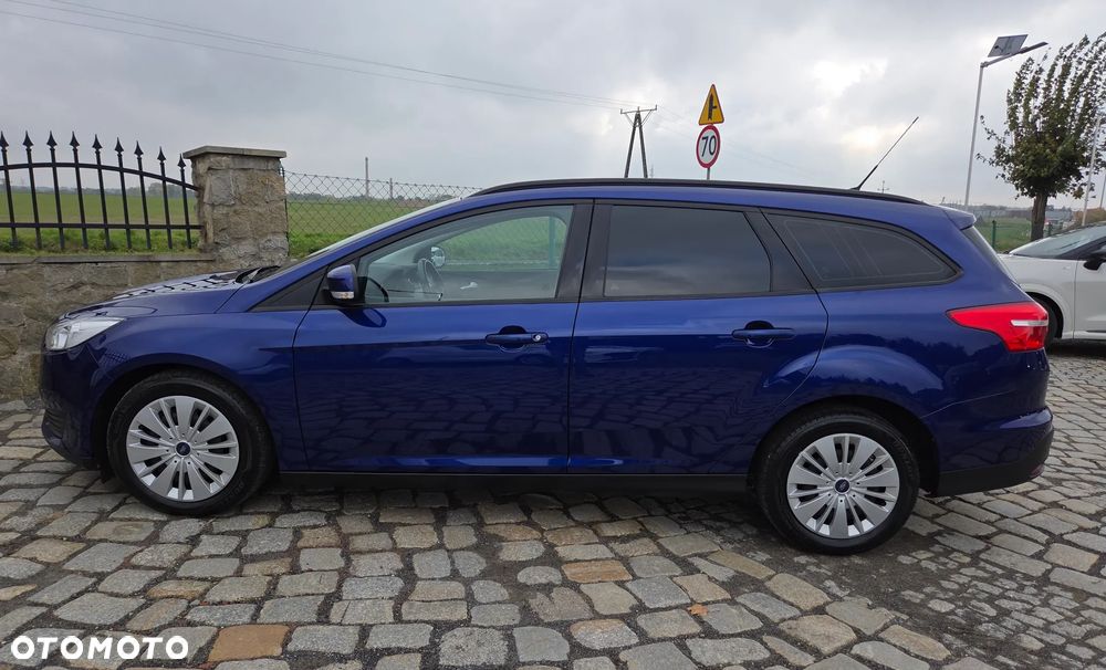 Ford Focus 1.5 TDCi DPF Start-Stopp-System Business - 6
