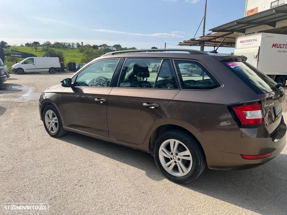 Skoda Fabia Break 1.0 Ambition - 7