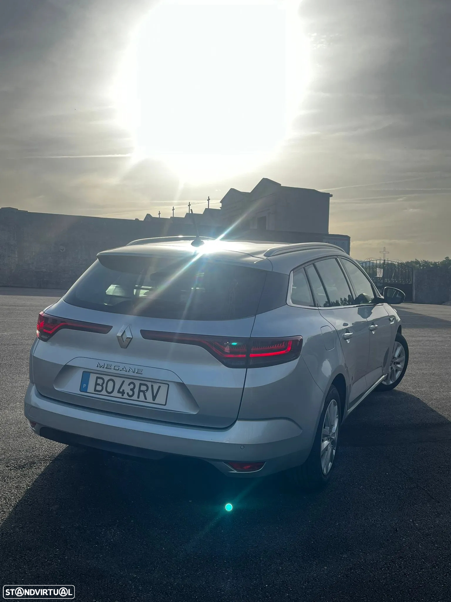 Renault Mégane 1.5 Blue dCi Equilibre EDC - 9
