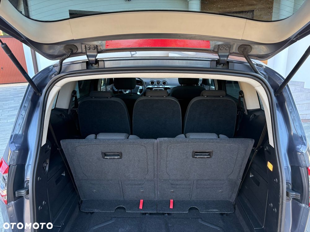 Ford S-Max 2.0 TDCi DPF Titanium - 13