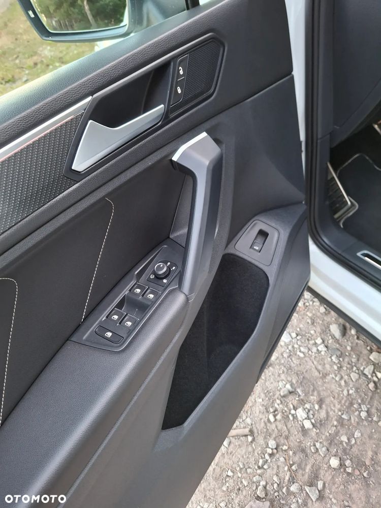 Volkswagen Tiguan 2.0 TDI R-Line DSG - 21