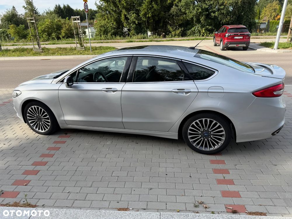 Ford Fusion - 13