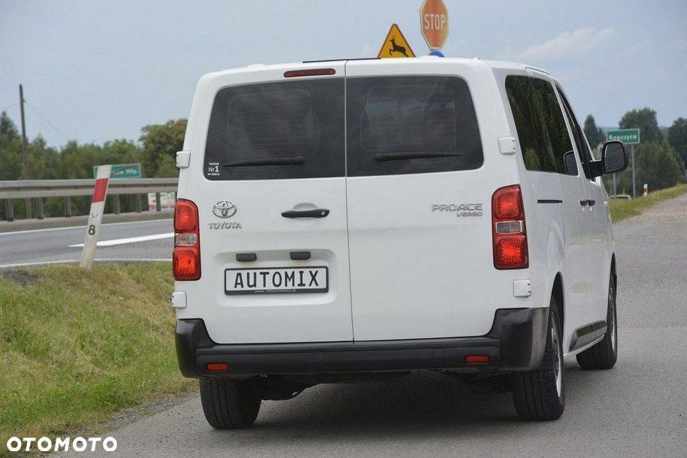 Toyota Proace Verso 1.5 D4-D Long Family - 6