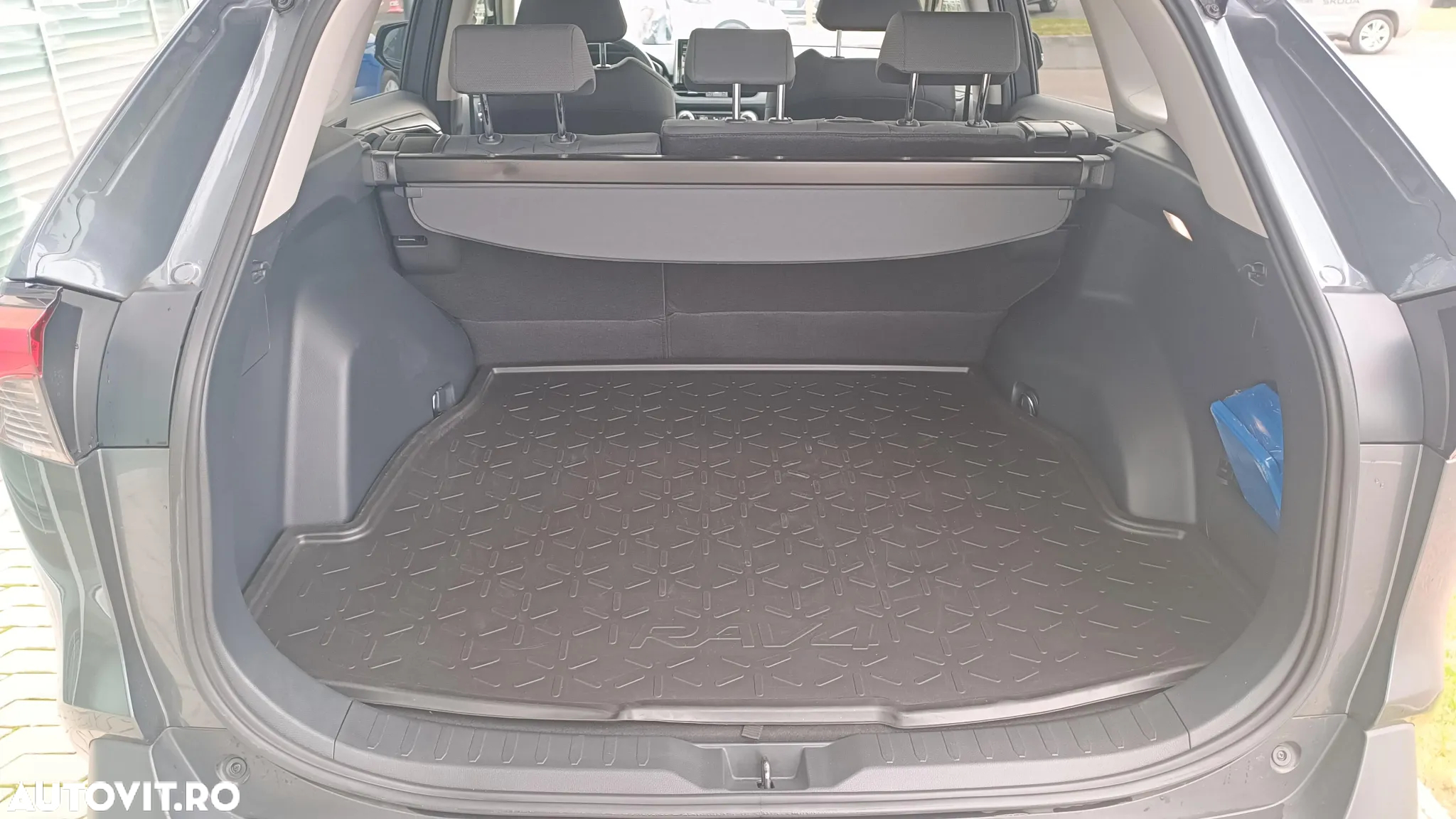 Toyota RAV4 - 27