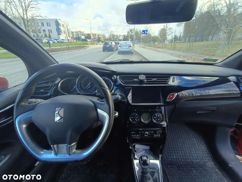 Citroën DS3 1.6 VTi SoChic - 3