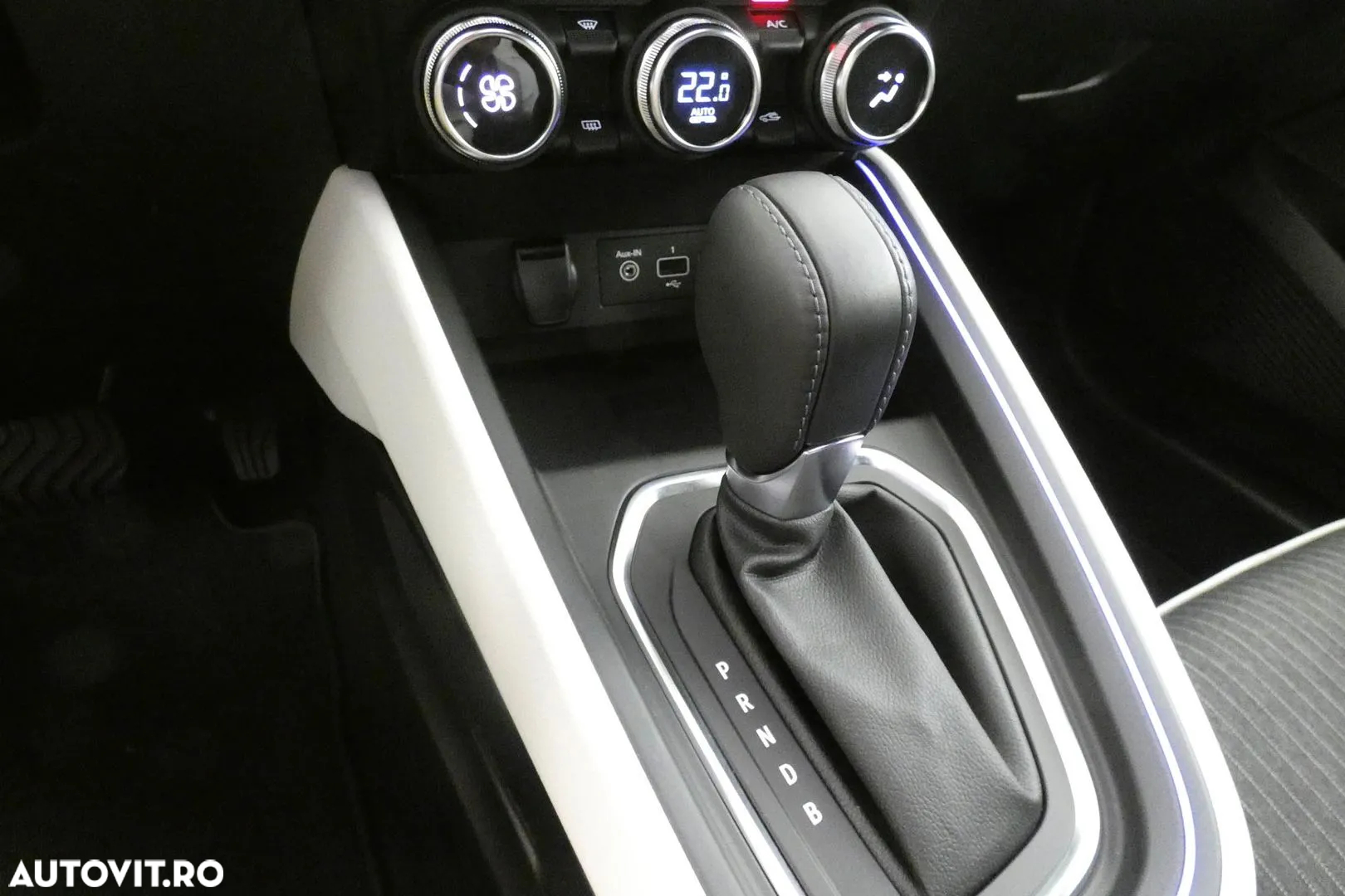 Renault Clio V E-Tech full hybrid 145 Techno - 10