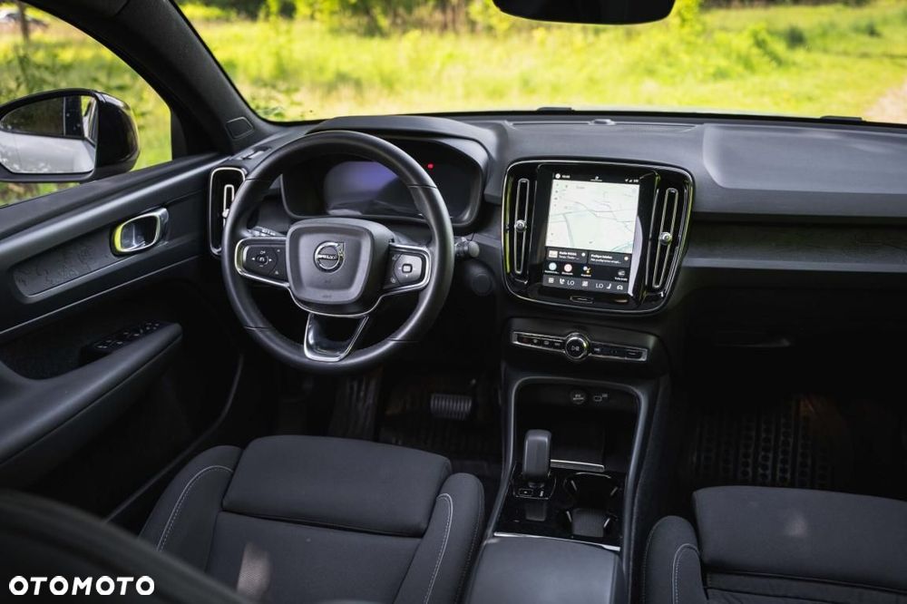 Volvo C40 - 4