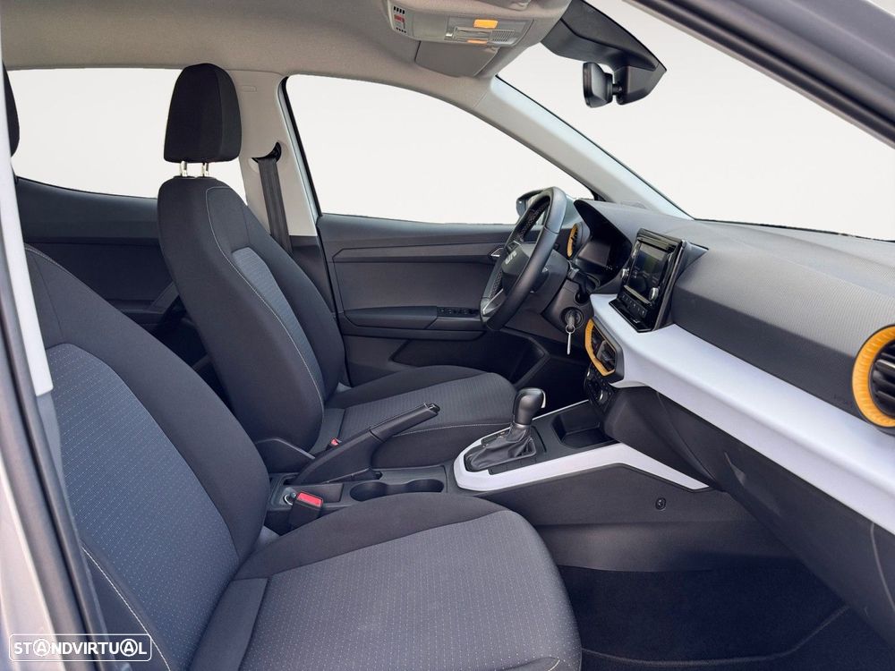 SEAT Arona - 15