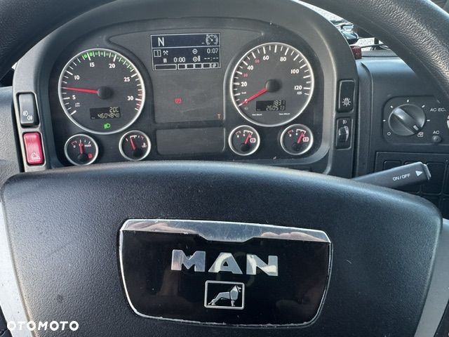 MAN TGL 12.220 - 30