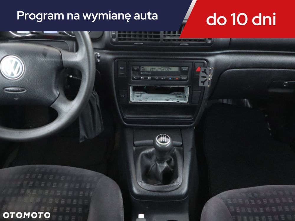 Volkswagen Passat Variant - 14